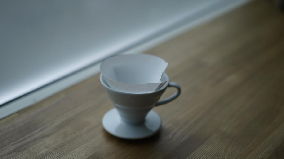 Hario V60 Paper Coffee Filter, Size 02, White, 300ct