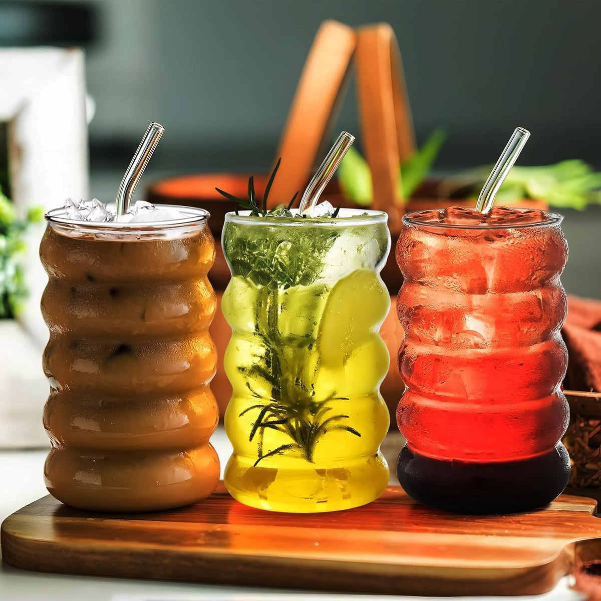 Ework4U 2 Pcs Drinking Glasses with Glass Straws, 20oz Iced Coffee, Milk Tea, Fruit Smoothie Glasses - Ideal for Water, Soda, Tea - Gift Set with Cleaning Brush