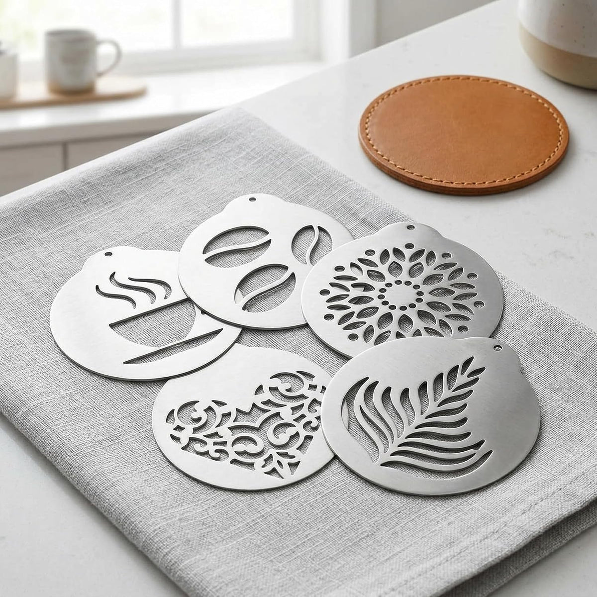 5Pcs Stainless Decorating Stencils, Metal Foam Latte Art Templates, Reusable Cappuccino Chocolate Templates Coffee Garland Mould Cake Decorating Tool