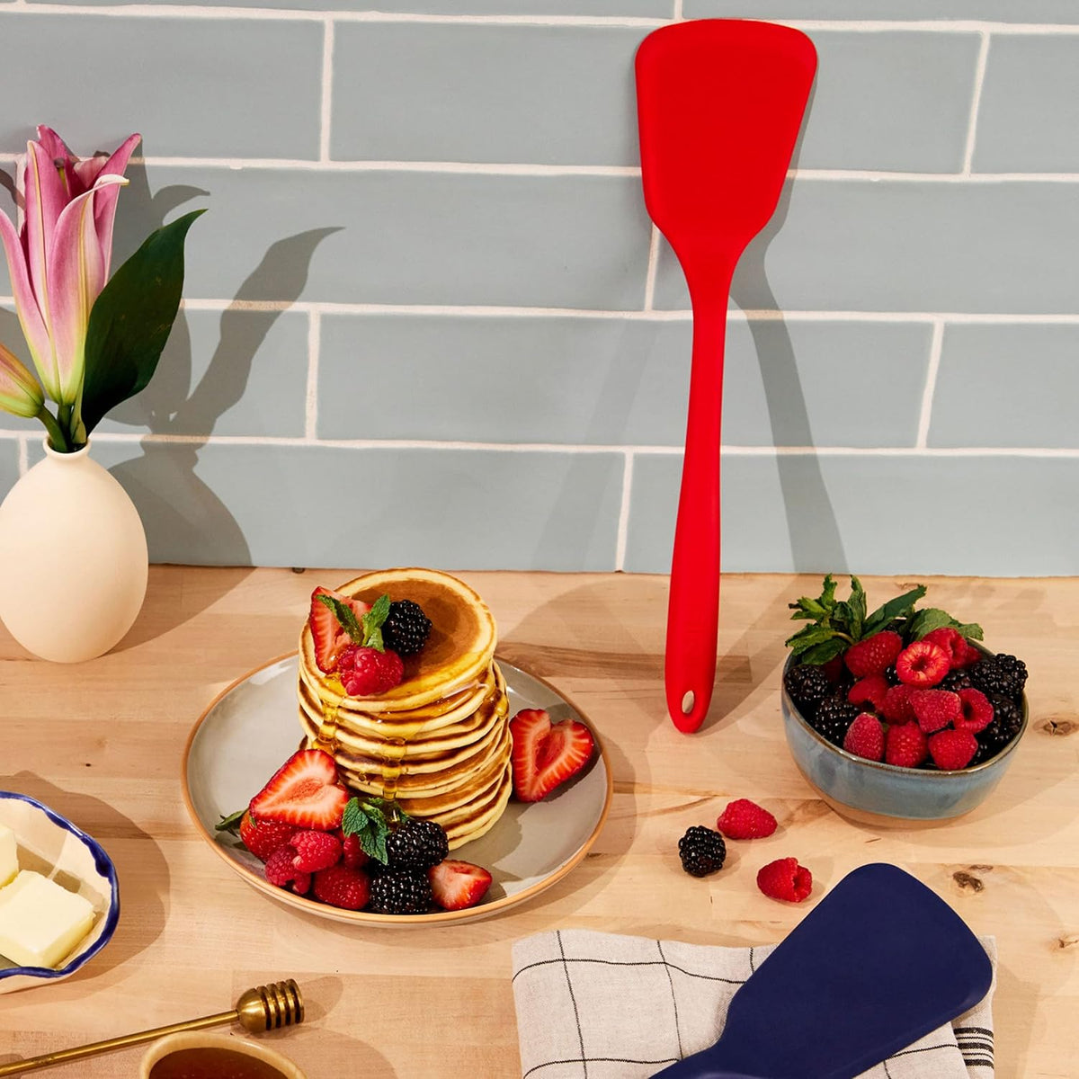 GIR: Get It Right Silicone Kitchen Spatula Turner - Non-Toxic Cooking Utensils for Nonstick Cookware, Cooking and Baking, Ultimate Turner - 13IN - Sprinkles