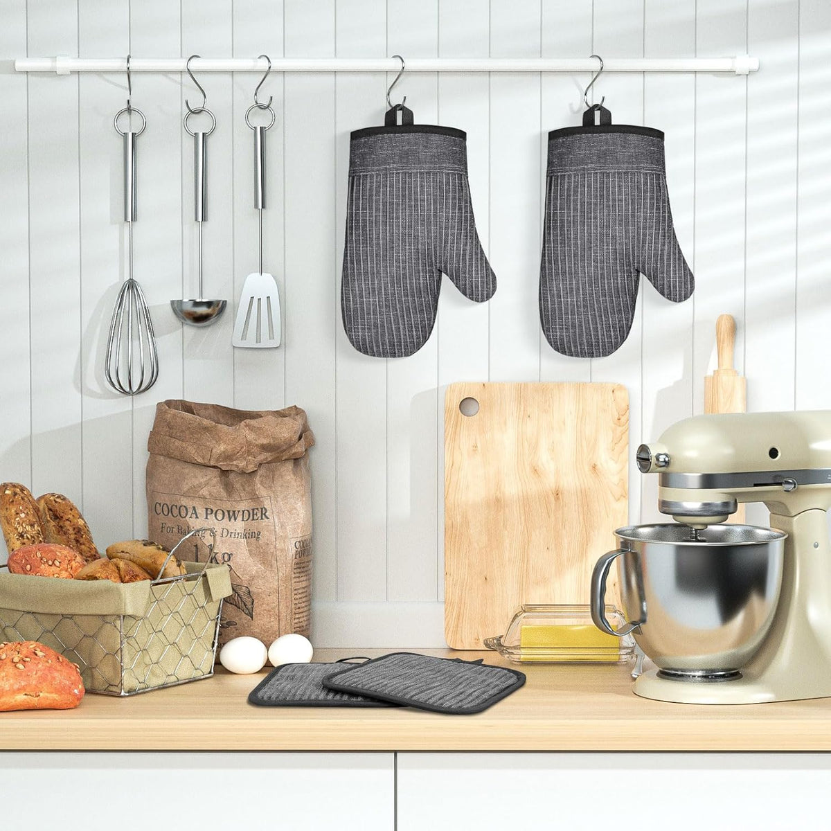 Oven Mitts and Pot Holders, Silicone Oven Gloves, 500 F Heat Resistant Oven Mitts Sets, Non-Slip Silicone Textured Grip, Darkgray