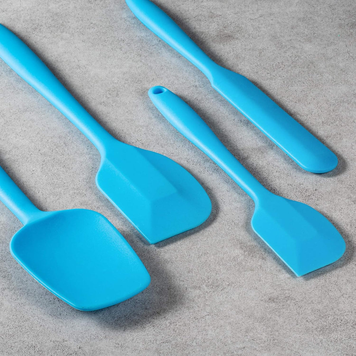 4 Piece Silicone Spatula Set, Flexible Heat Resistant Non-scratch Baking Cooking Rubber Spatulas with Stainless Steel Core, Blue
