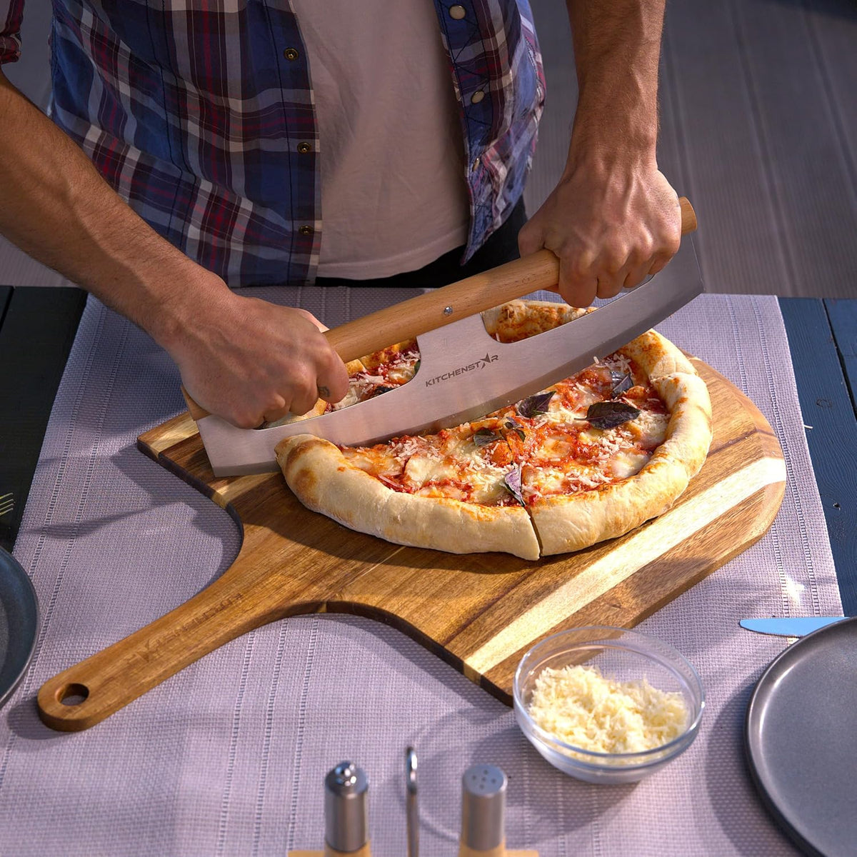 16-Inch Acacia Wood Pizza Peel – Extra Large Wooden Cutting & Serving Board with Handle – Natural Oil Finish – Ideal Pizza Oven Accessory for Easy Sliding & Prep