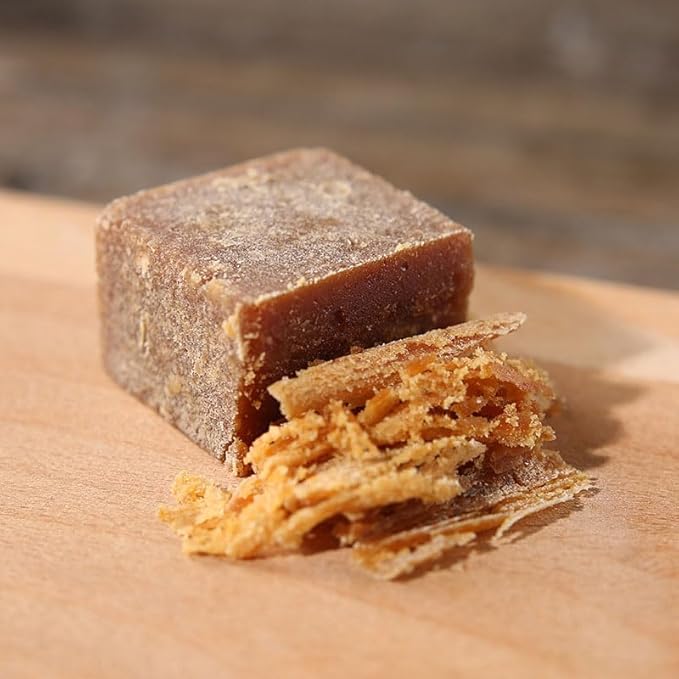 Brown Sugar Cubes (10.58oz/300g) - Additive-Free, traditionally made from sugarcane Brown sugar/black sugar,Dissolves Completely for Coffee, Tea & Baking. ﻿