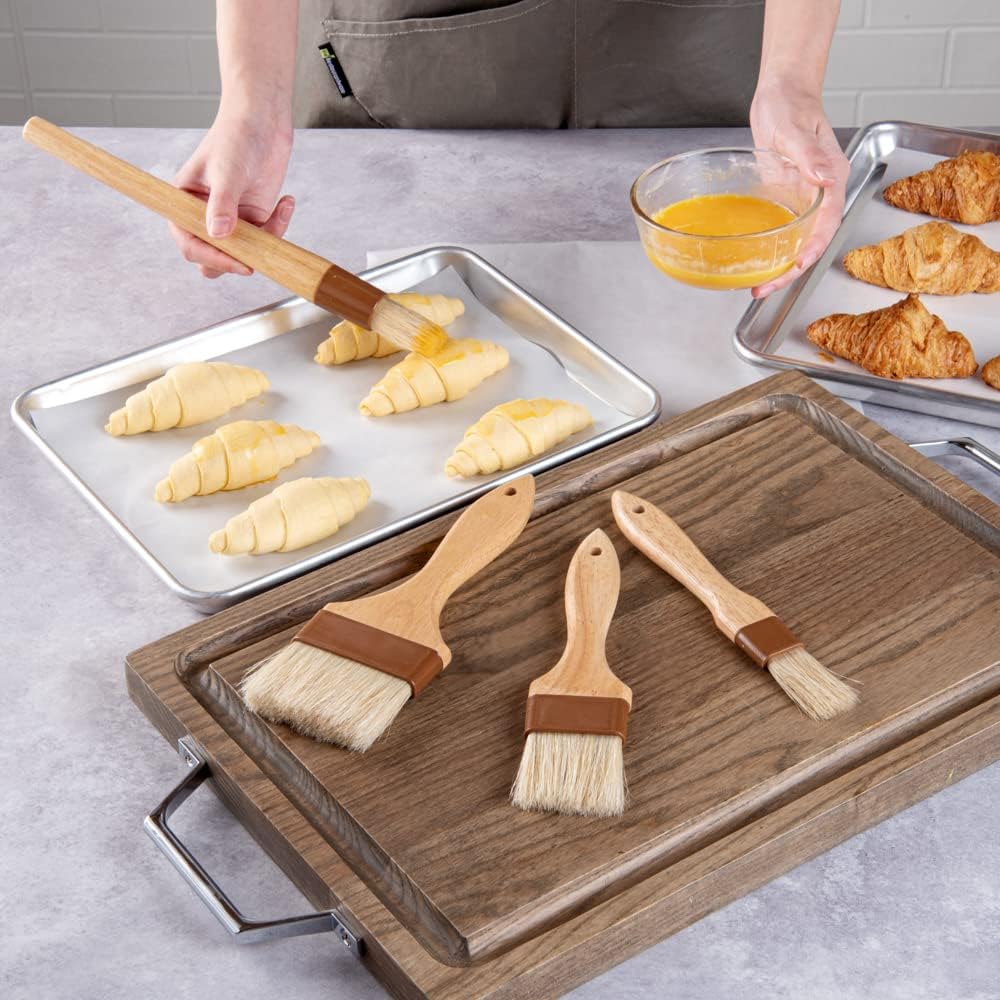 Restaurantware Natural Wood Pastry Basting Brush Set, 9.5 In