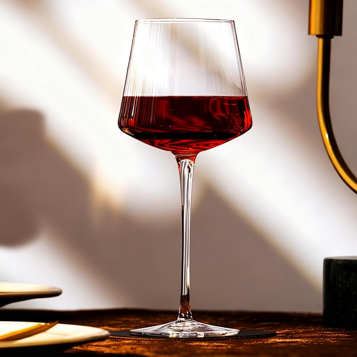 25oz Red Wine Glasses Set of 4, Hand Blown, Large Premium Crystal Wine Glass– Burgundy Wine Glasses With Long Stem – Unique Thin Stem Wine Glasses, Clear Lead-Free Stemmed Square Wine Glasses