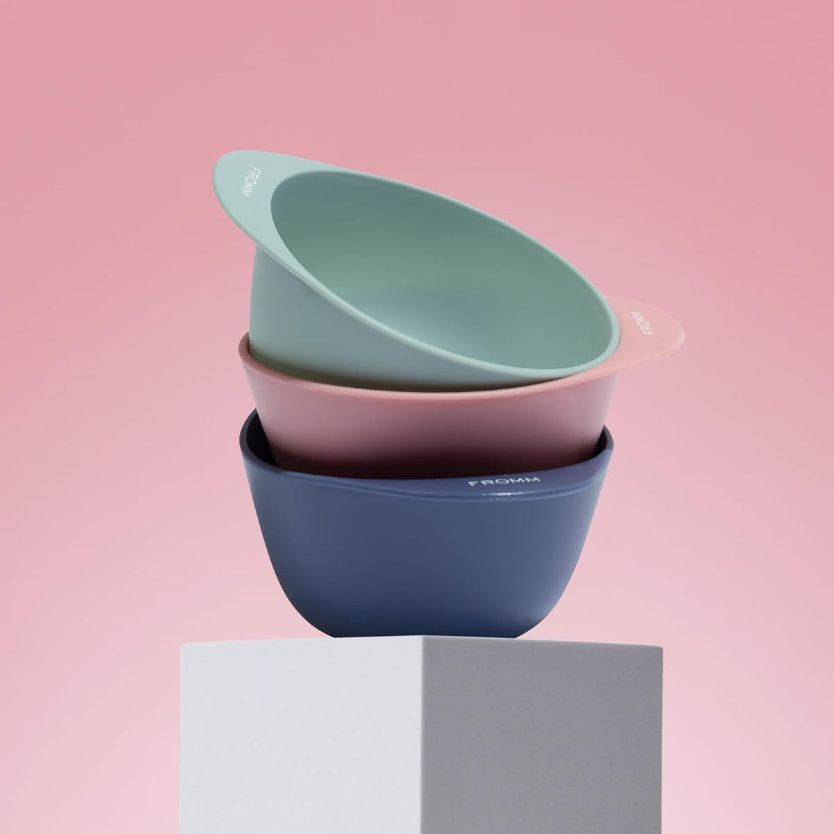 Fromm Color Mixing Bowl 3-Piece Set 10 oz, Professional Salon Mixing Bowls, Hair Color Bowls for Colorists &amp; Hair Stylists, Spill-Proof Rubber Base for Hair Dye, Bleach, Toner &amp; Color, Salon Supplies