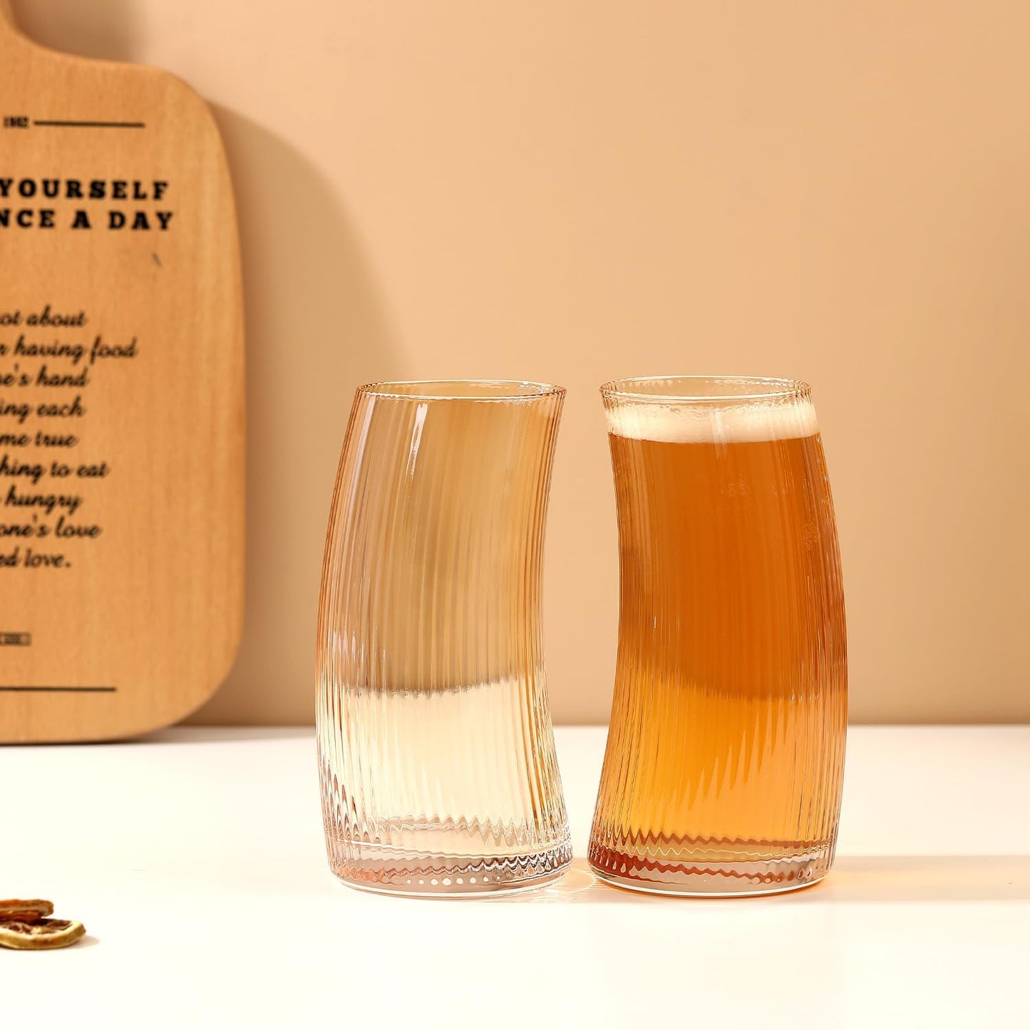 17.2oz Beer Glasses Set of 4, Large Beer Mugs for Freezer, Craft Pint Glasses, Unique Pub Hand Blown Drinking Glasses for IPA, Pilsner,Gifts for Christmas