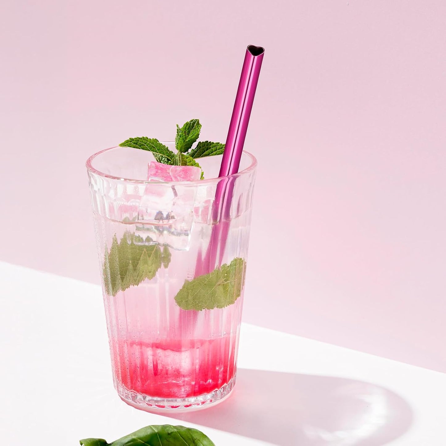 NiHome 8.5” Heart-Shaped Stainless Steel Straws Fit for Smoothie, Cocktails | 16-Pack Metal Straws with 2 Brushes for Holiday, Valentine’s Day, Reusable Drinking for Smoothie Milkshake (Pearl Hot Pink)