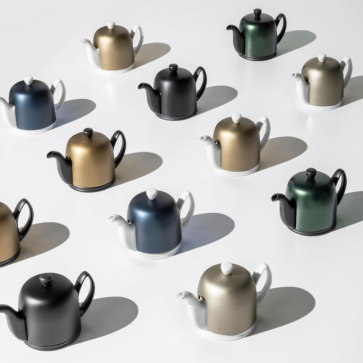Salam Luxury French Tea Pot - Porcelain Teapot with Emerald Aluminum Cover, Ceramic Tea Kettle for Loose Tea, Removable Infuser, 6 Cup Capacity, 36oz - Black