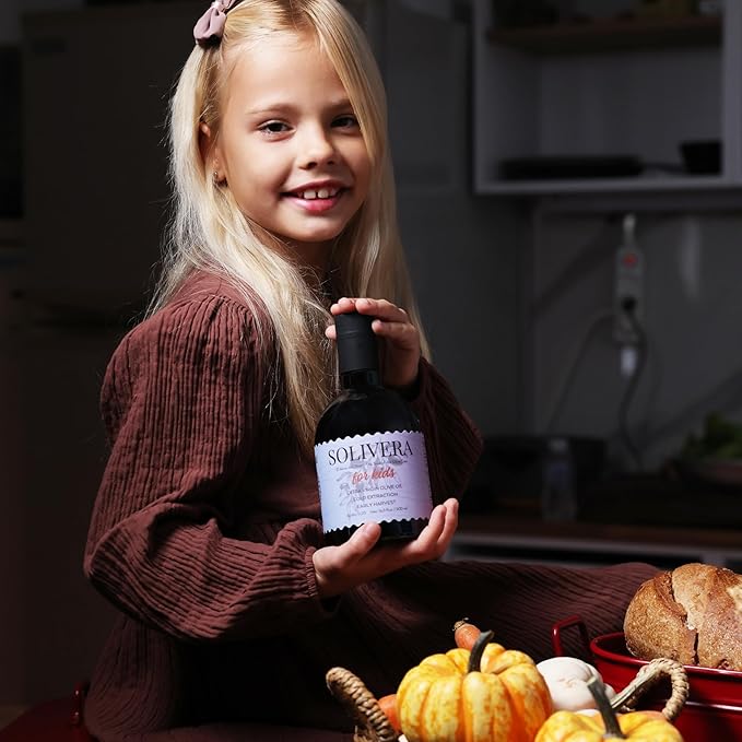 Solivera Mini Verde Extra Virgin Olive Oil Cold Pressed, 300+ High Polyphenols, Baby-Friendly Blend, Smooth & Light, Single-Origin Organic Olive Oil, Hand Picked Early Harvest - 16.8 fl. oz. (Mini Verde)