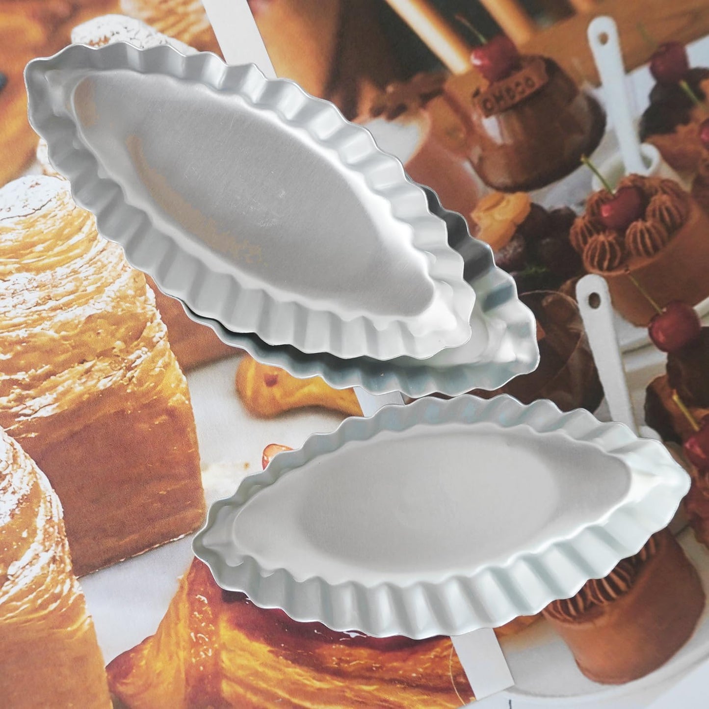 Aluminum Boat Tart Pan Fluted Oval Baking Mold, Small Wavy Tartlet | 10-Pack Flower Edge Tart Tins Pudding Tray for Small Desserts, Quiches, Pudding (4.69 x 2.24 x 0.67 Inch)