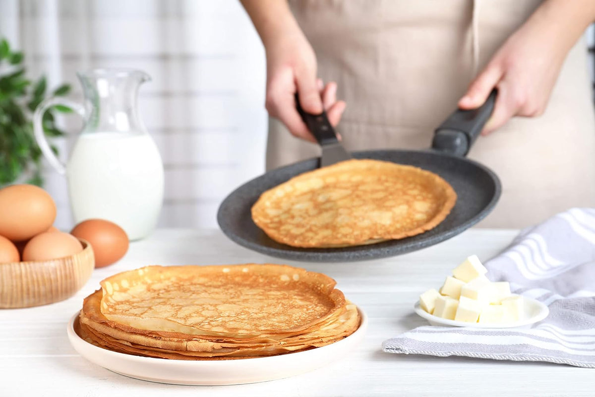 Classic Rolled Hotcakes Crepe Mix by American Table, Made with American-Grown Organic Wheat Flour &amp; Pure Vanilla, French-Style, Non-GMO, Low Sugar, No Preservatives, Quick Prep, Makes 24 Crepes (14 oz, Pack of 1)