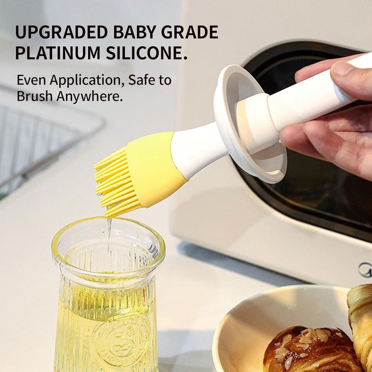 Oil Dispenser with Brush - Glass Olive Oil Dispenser for Kitchen, 3 IN 1 Oil Dispenser Bottle with Silicone Basting Brush for Cooking Vinegar Sauce BBQ Grill Frying (Green/White)
