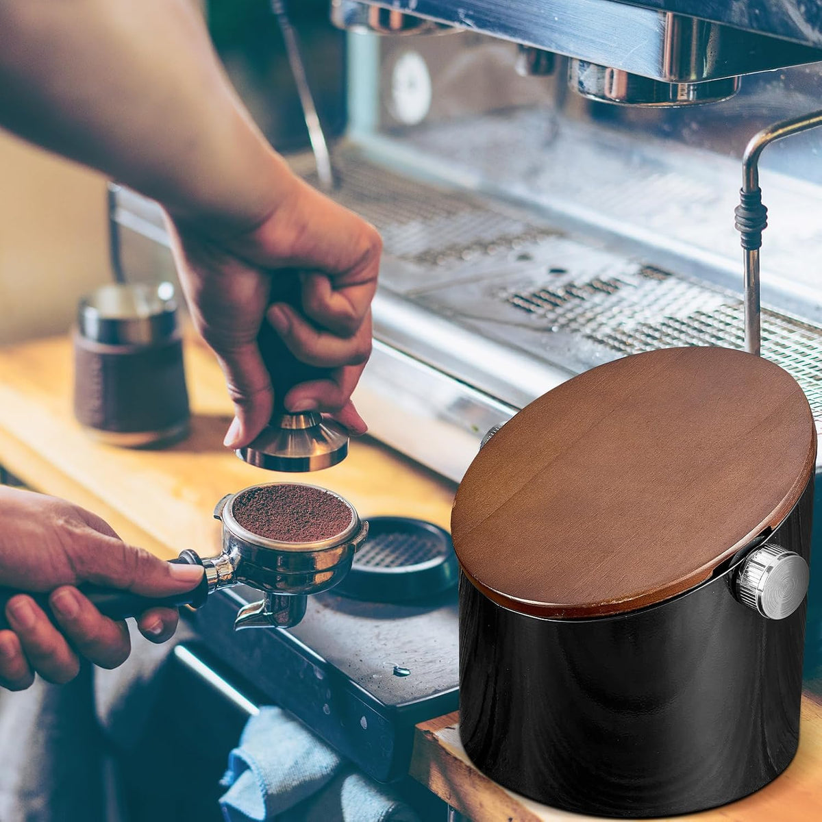 Reallnaive 5.3in Espresso Knock Box with Lid, Black, Round