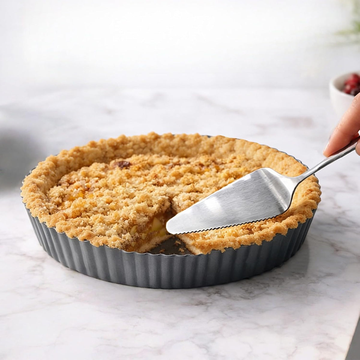 9.5*2.2 Inch Deep Tart Pan w/ Pie Cake Server. Removable Bottom