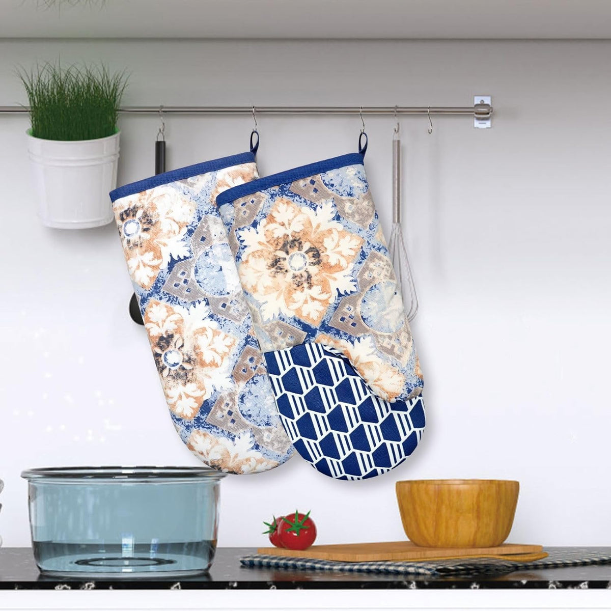 Thumb Oven Mitts, Heat and Slip Resistant Silicone Kitchen Mittens 2-Pack Set, Vintage Carpet Flower Soft Long Oven Gloves, Flexible Potholders for Safe Baking Cooking & Grilling (Dusty Blue)