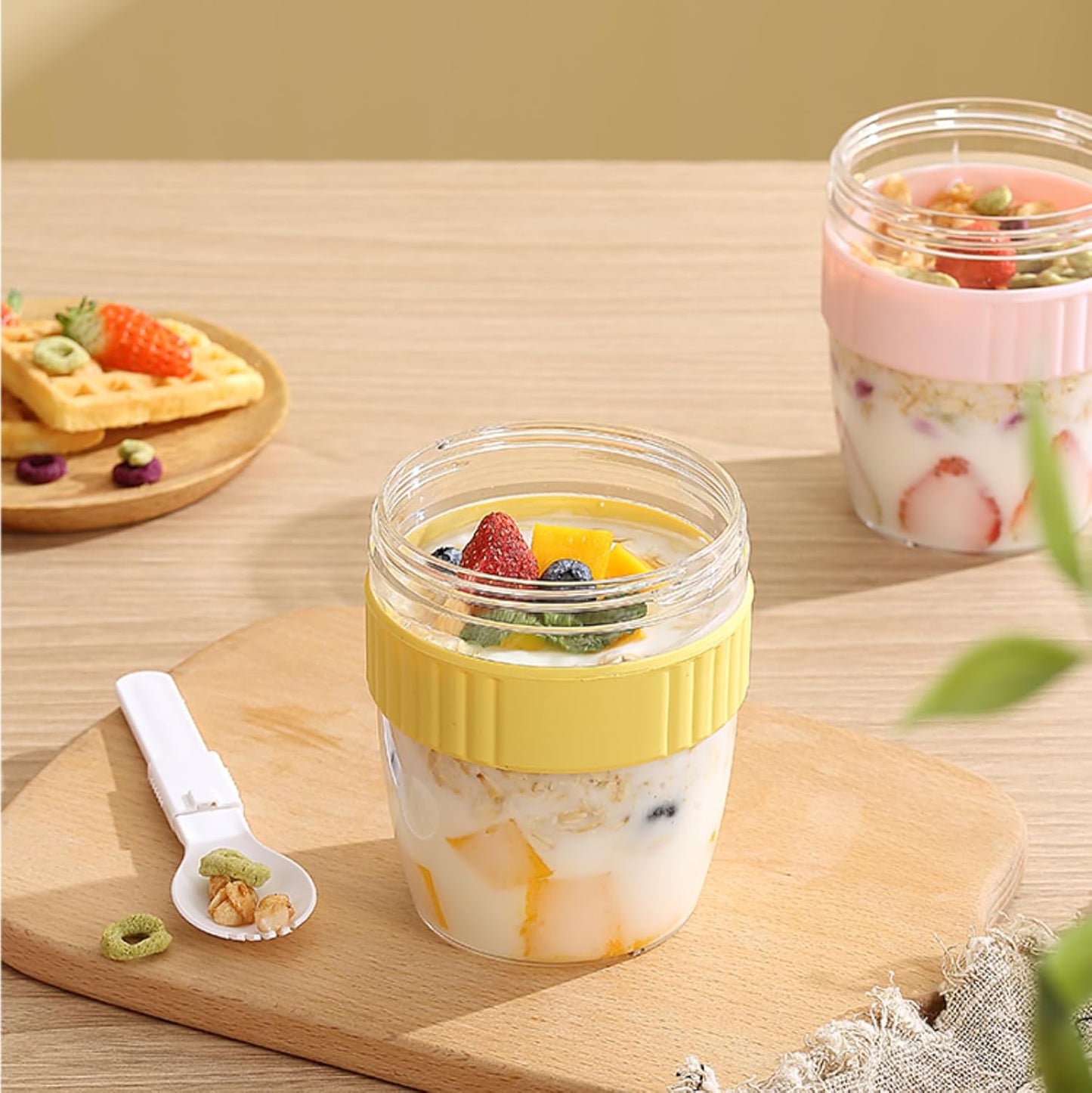 Breakfast On The Go Cups, Overnight Oats Containers With Lid And Folding Spoon, Take And Go Yogurt Cereal Snack Parfait Salad Containers For Lunch, Fruit & Vegetable Jar, 20 oz(Green)