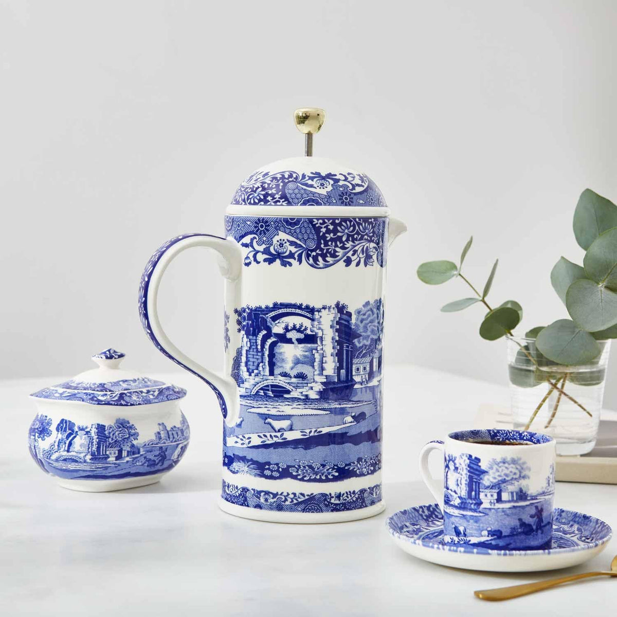 Spode Blue Italian French Press | 28-Ounce Capacity | Espresso, Coffee, and Tea Maker | Porcelain Cafetiere | Stainless Steel Plunger | Dishwasher Safe (Blue/White)