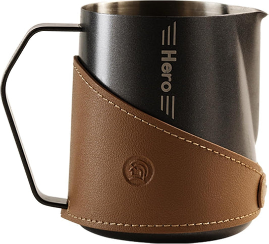 Milk Frothing Pitcher 450ml/16oz 304 Stainless Steel Espresso Steaming Pitcher with PU Leather, Milk Frothing Jug,milk
