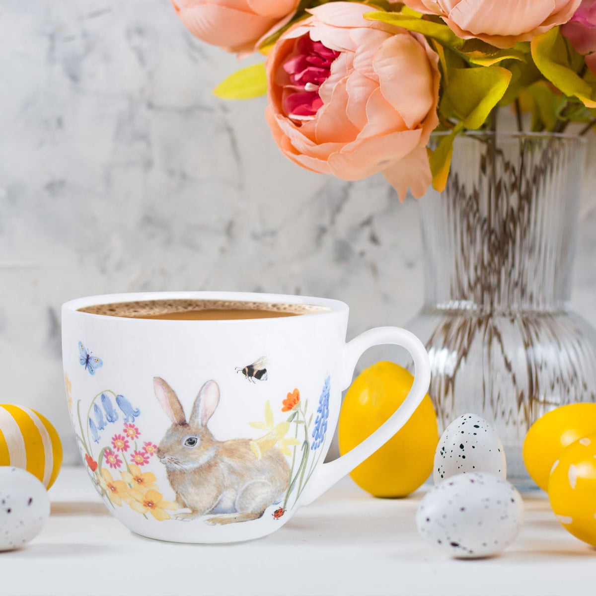 20 oz Bunny Coffee Mug with Spring Flowers &amp; Happy Days Slogan, Premium Bone China Rabbit Coffee Cup, Cute Garden Gift for Women, Family&amp;Friends, Designed in England by Harvest Green Studio