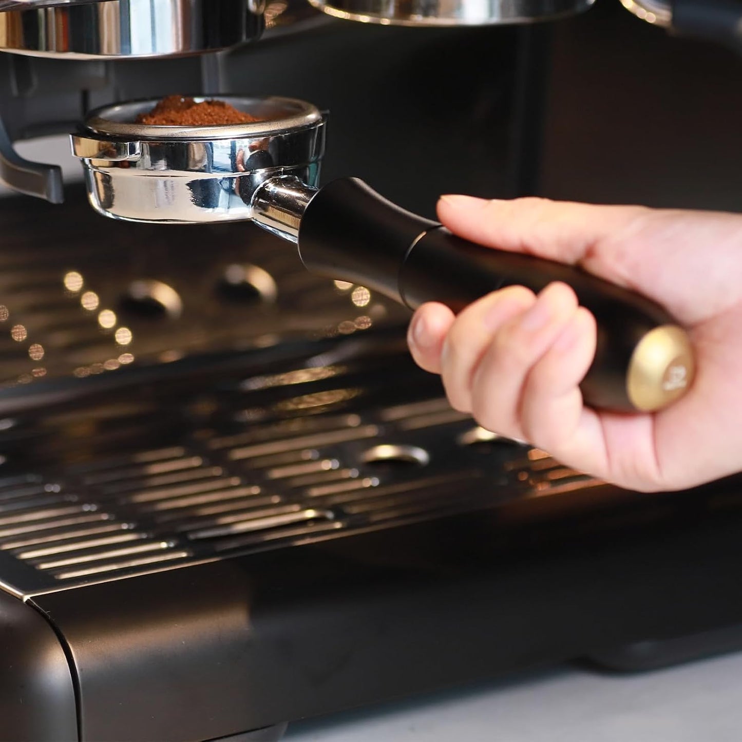 MEION 58mm Bottomless Portafilter with Anodized Aluminum Handle for E61, Rocket, Sanremo, Slayer, Flair 58, ECM, Espresso Portafilter with Stainless Steel 18g Filter Basket and Puck Screen