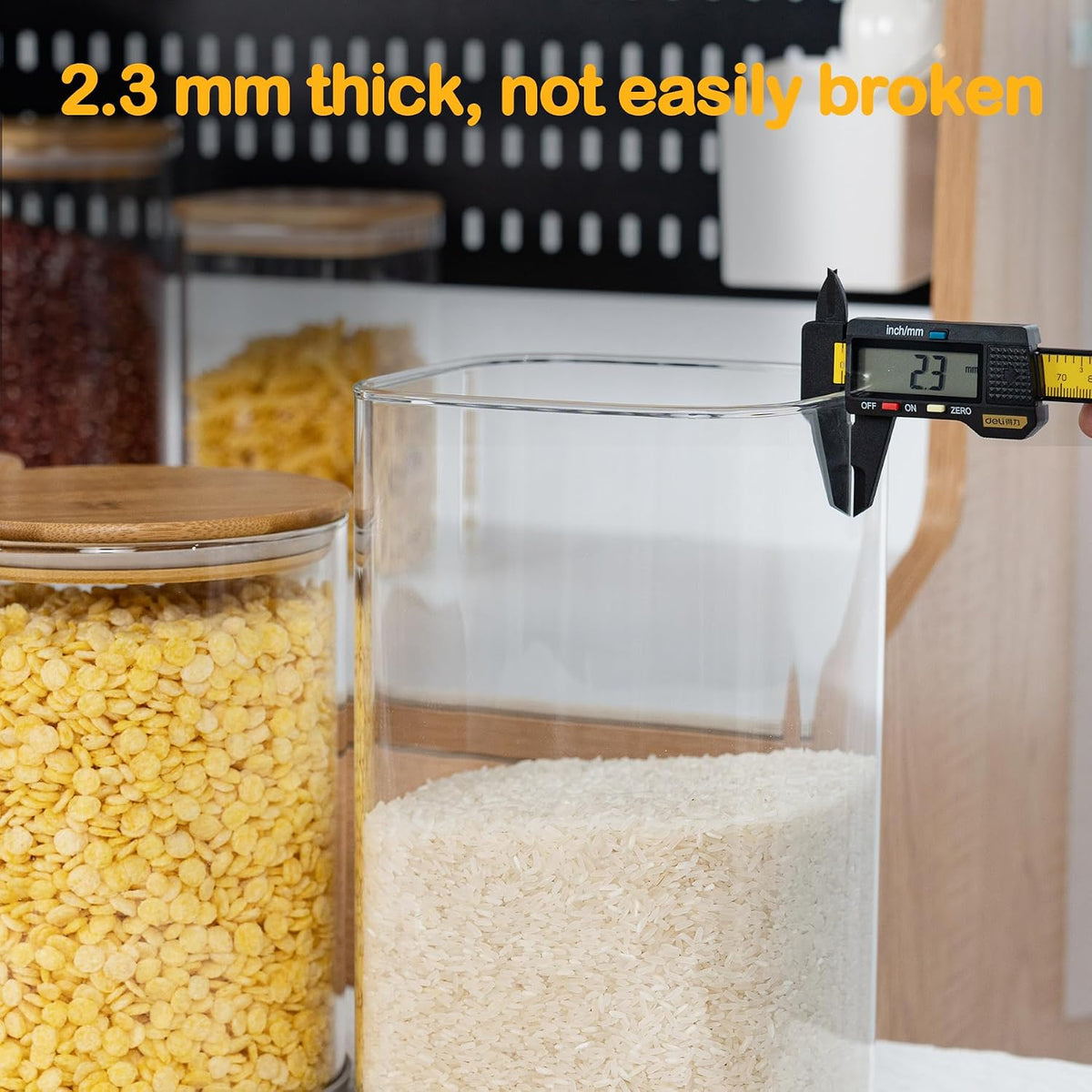 D2scrma 115oz Airtight Glass Square Storage Canister with Bamboo Lid Set of 1 (3400ml) Gallon Glass Jars Large Kitchen Canister for Sugar, Flour, Cookies and Coffee beans (‎with Black Lable)