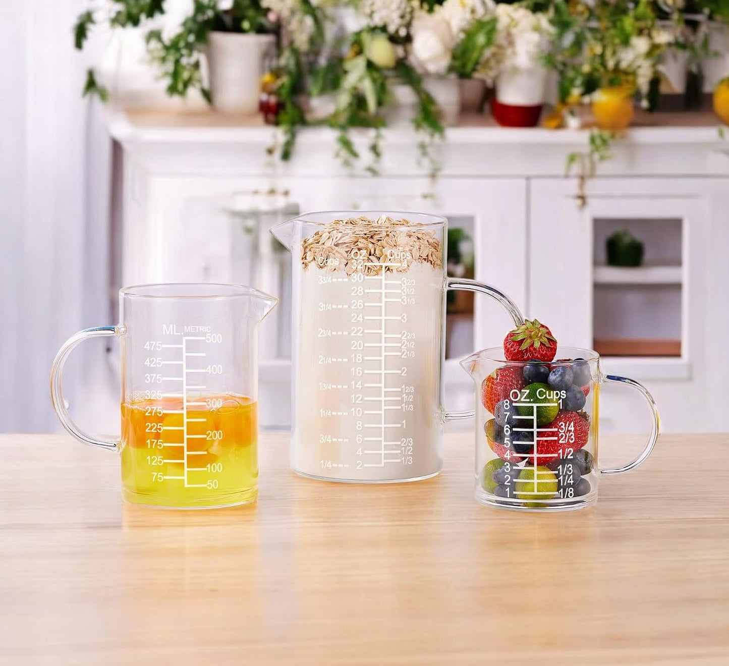 Ackers Etched Graduated Glass Measuring Cup - [Insulated Handle | V-Shaped Spout] - High Borosilicate Glass Measuring Cup for Kitchen or Dining, Easy to Read, 500 ML (16 Oz, 2 Cup)