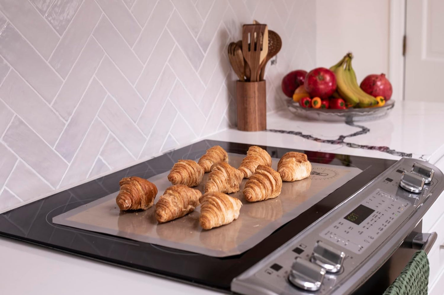 Silicone Baking Mats - 3/4 Size Cookie Sheets for Baking, Pack of 3, Gray | Oven Safe, Non-Stick Silicone Baking Sheet Liner, Perfect For Baking Macarons Cookies, Pastries &amp; Cakes, 13.5 x 19.5 inches