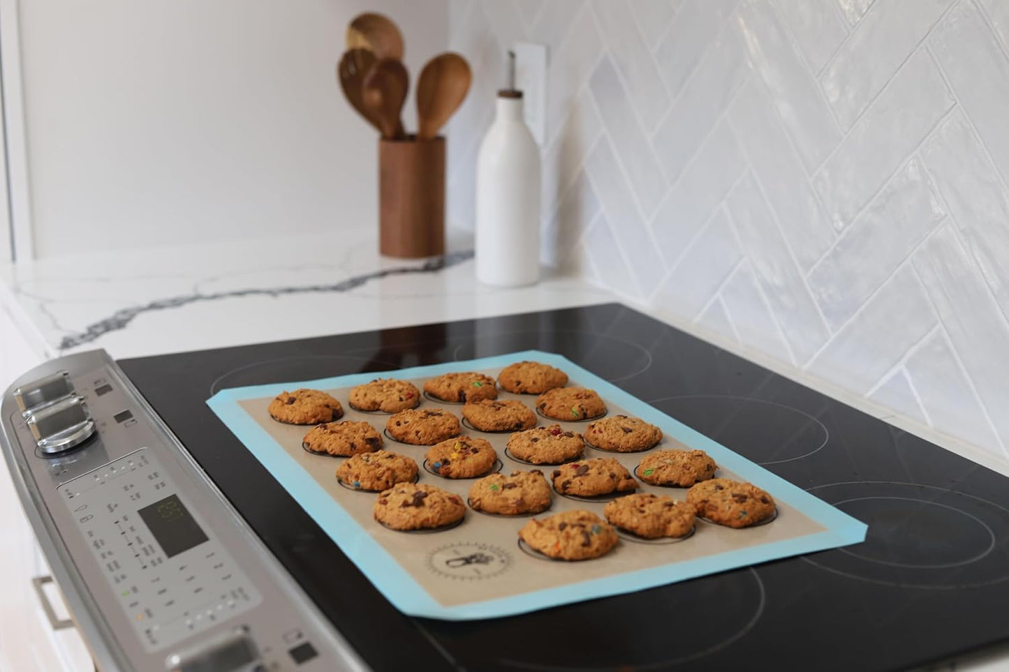 Macaron Baking Mat Silicone Non Stick, 3/4 Sheet Reusable Pack of 3 Blue | Non-Stick Macaron Mat for Easy Baking, Heat Resistant &amp; Dishwasher Safe, Reusable &amp; Eco-Friendly, For Cookies &amp; More, 13x19”