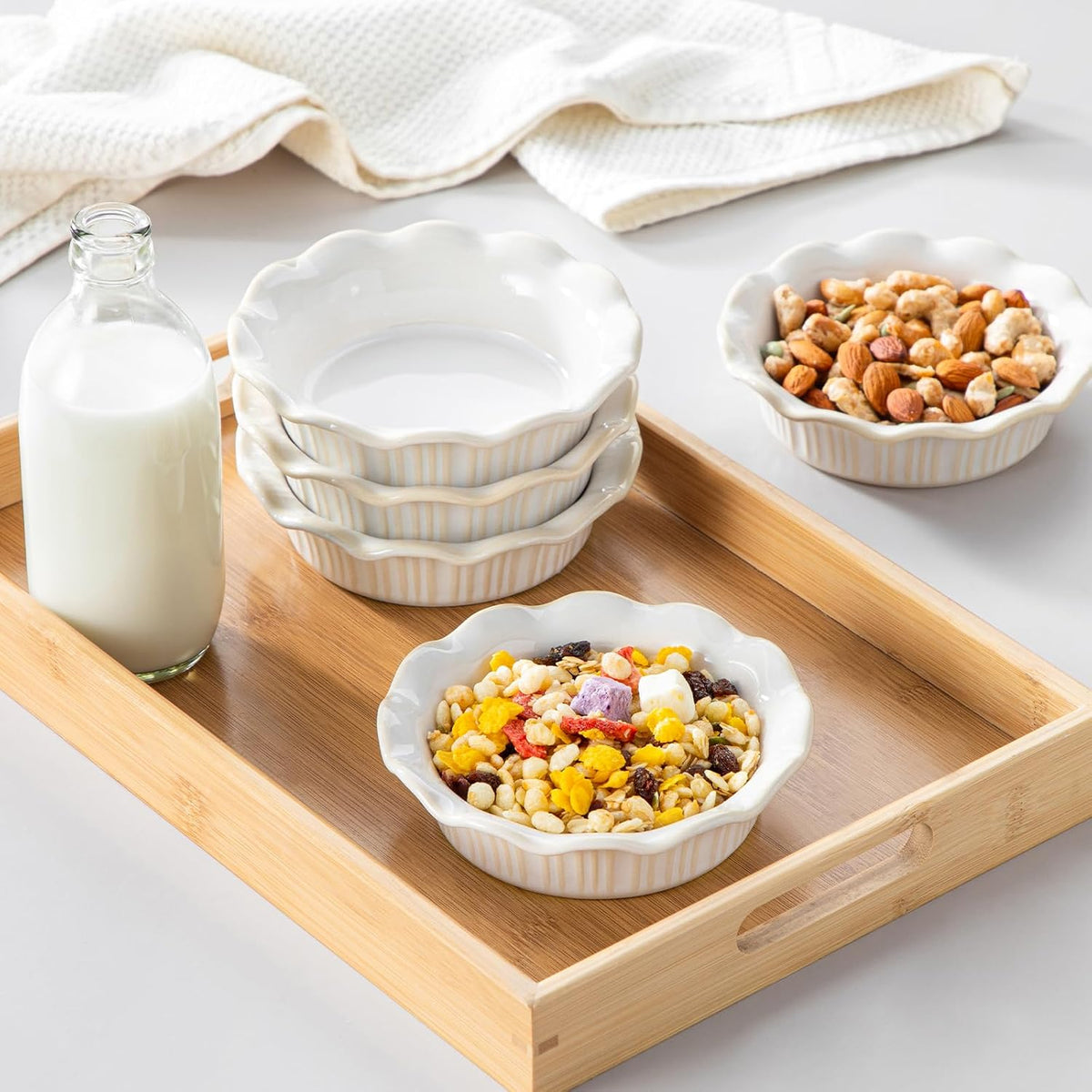 vancasso Ceramic Mini Pie Pans Set of 6, 5.2 Inch Small Pie Dishes, White