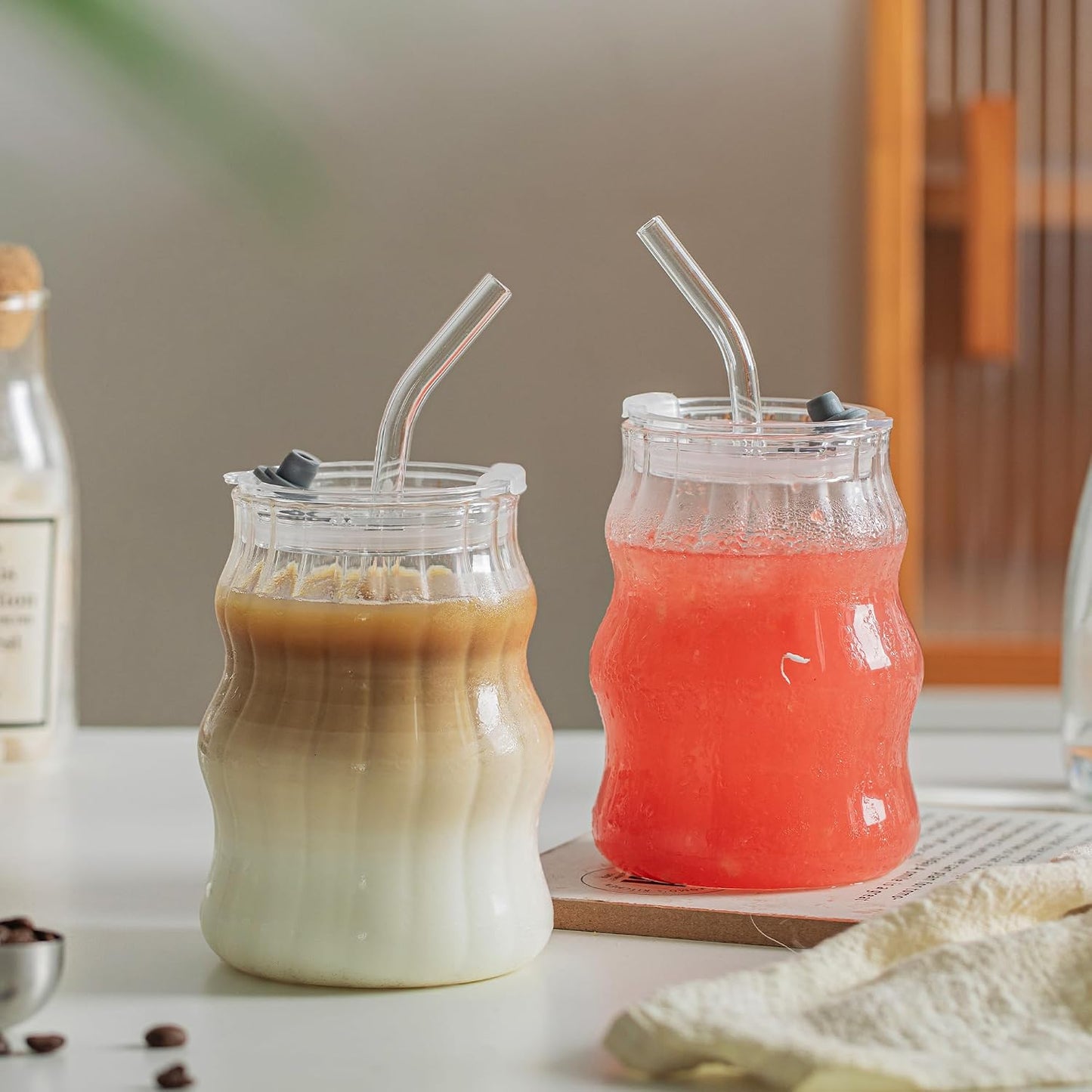 KEMORELA 4PCS Ribbed Glass Cups with Lids &amp; Straws – 18oz Vintage Wavy Coffee Cups, Bubble Glass Aesthetic for Iced Coffee, Clear Ribbed Glasses with Straws, Ideal Drinkware Set