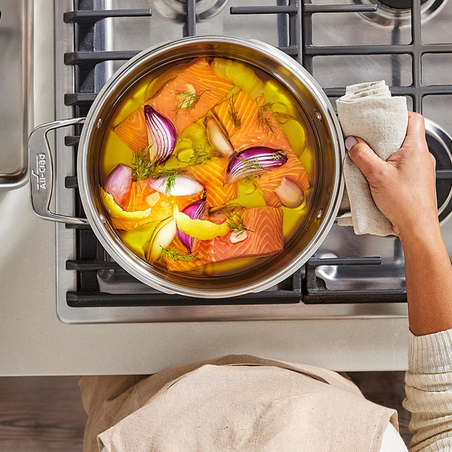 All-Clad Simply Strain Stainless Steel Multipot with Straining Lid, 6-Quart, Induction, Oven Broiler Safe 600F, Strainer