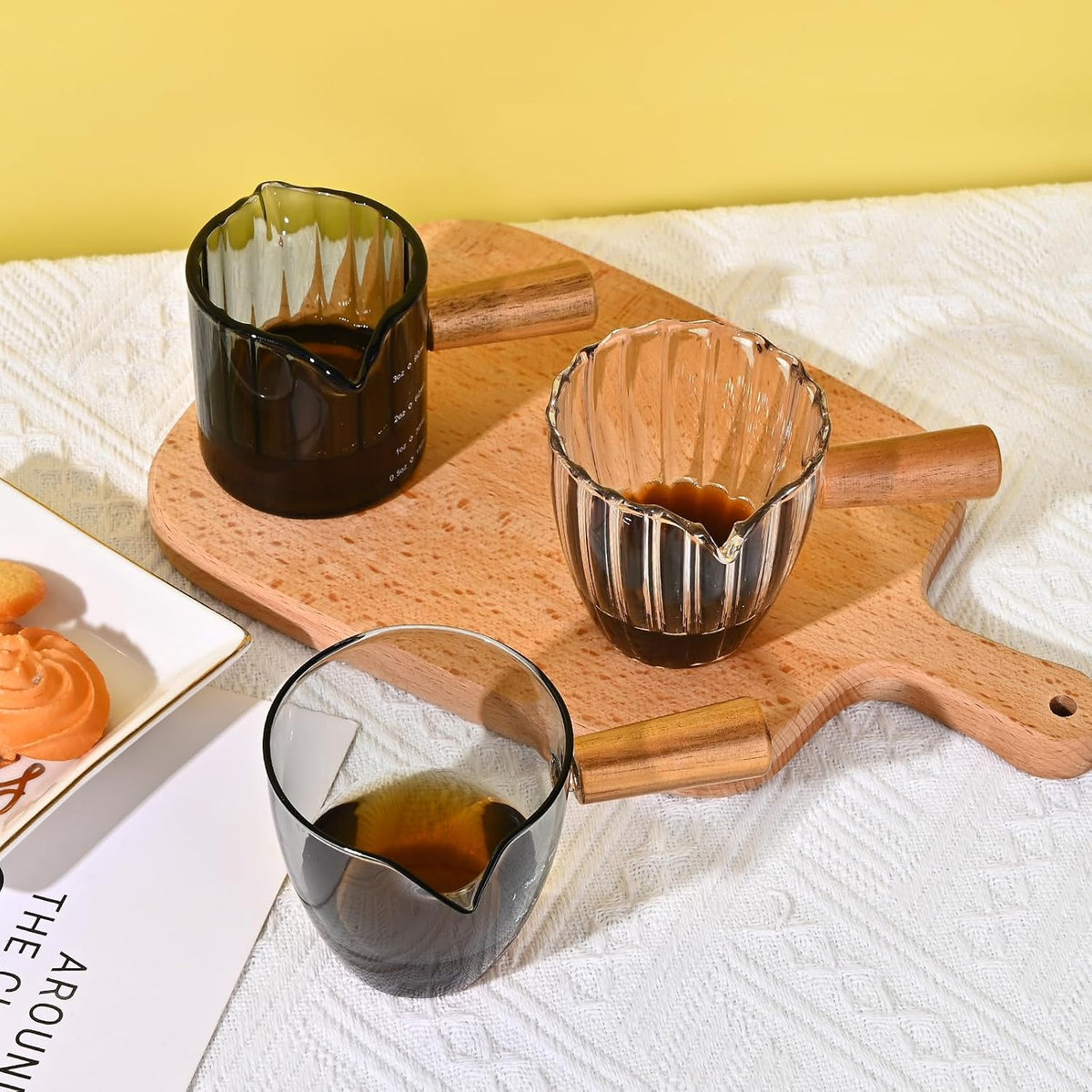 Glass Measuring Cup, 3oz Espresso Shot Glass with Wood Handle, Double Spouts Measuring Cups Pitcher Milk Cup Coffee Shot Glasses (Gray Ribbed)