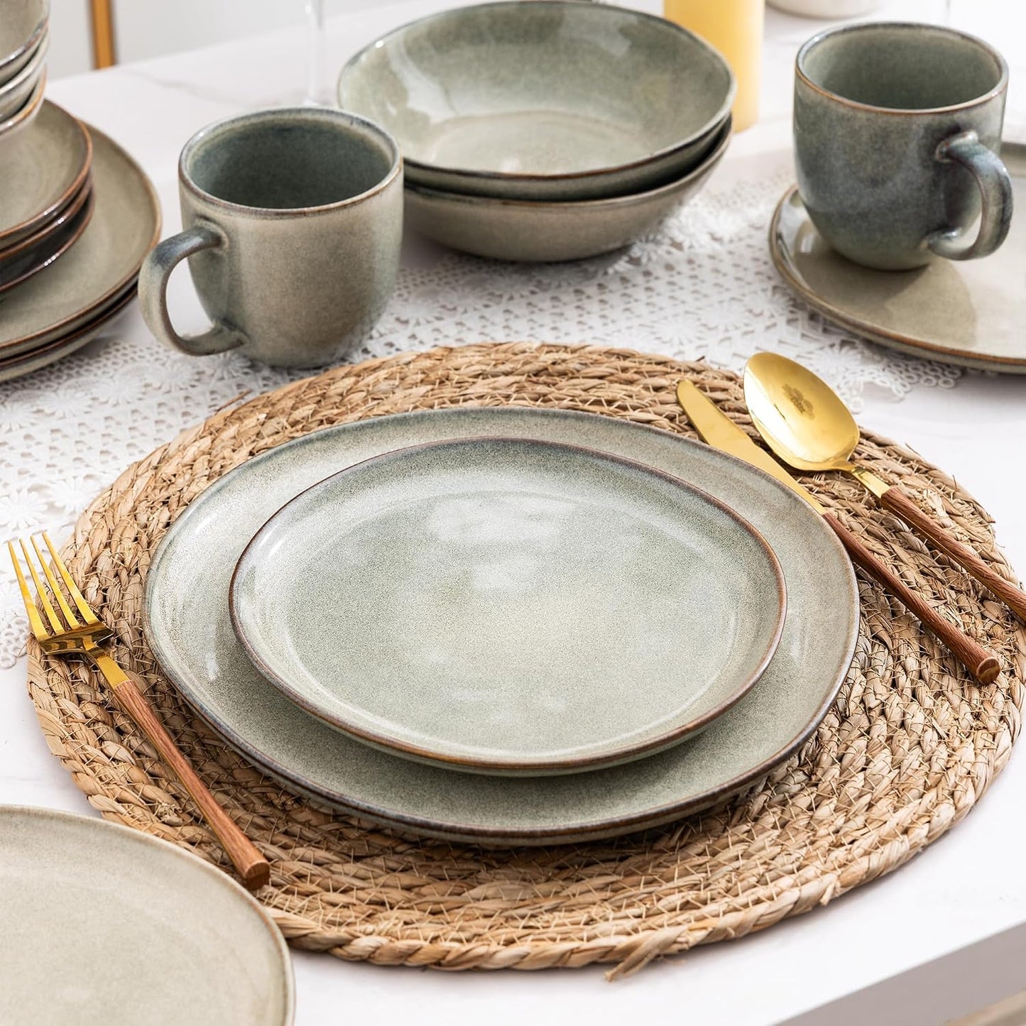 AmorArc Ceramic Dinner Plates Set of 6, 10.5 Inch Stoneware Plates Set | Handmade Reactive Glaze Plates, Rustic Shape Dinnerware Dish Set for Kitchen, Microwave &amp; Dishwasher Safe, Scratch Resistant