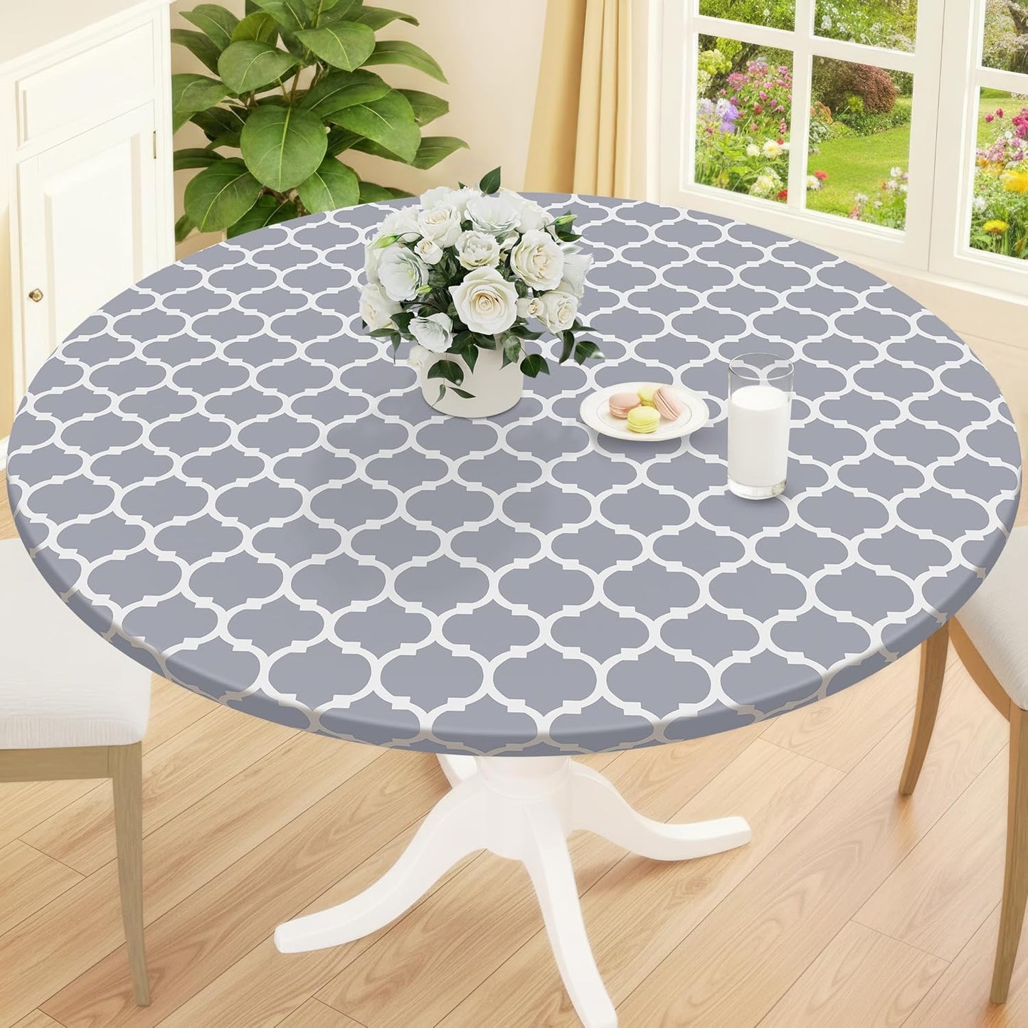 Smiry Round Picnic Tablecloth, Waterproof Elastic Fitted Table Covers for 45" - 56" Tables, Wipeable Flannel Backed Viny