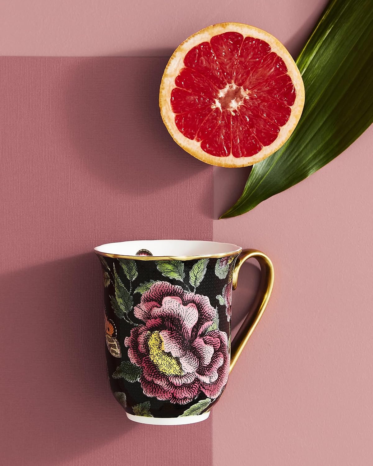 Spode – Creatures of Curiosity – Mug – 12 oz - Black Floral