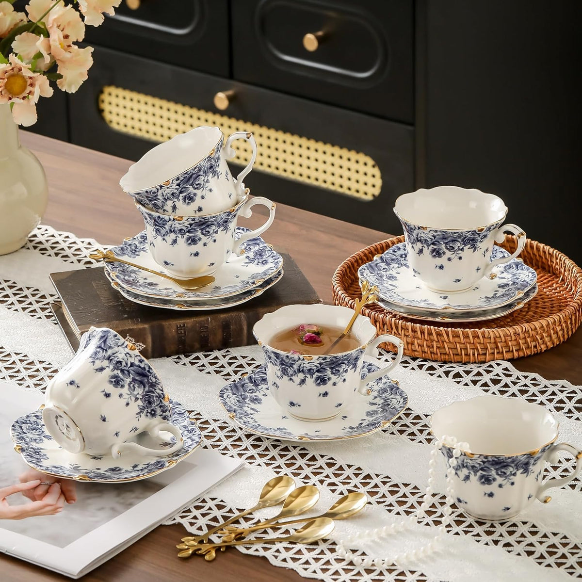 TATSUMI Country Roses Bone China Tea Cup and Saucer Set, 6 Pieces, Vintage Style, For Women and Tea Parties（sky blue，6 sets）