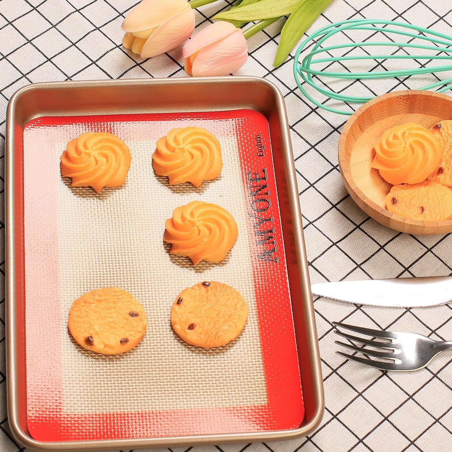 AMYONE 1/8 Sheet Silicone Baking Mats for 9x7" Toaster Oven, Platinum, 2PCS | For Eighth Sheet Pan for Cookie/Macaron/Bread/Pastry; Fits Small Toaster Oven Trays; Nonstick Reusable Food Grade Silicone