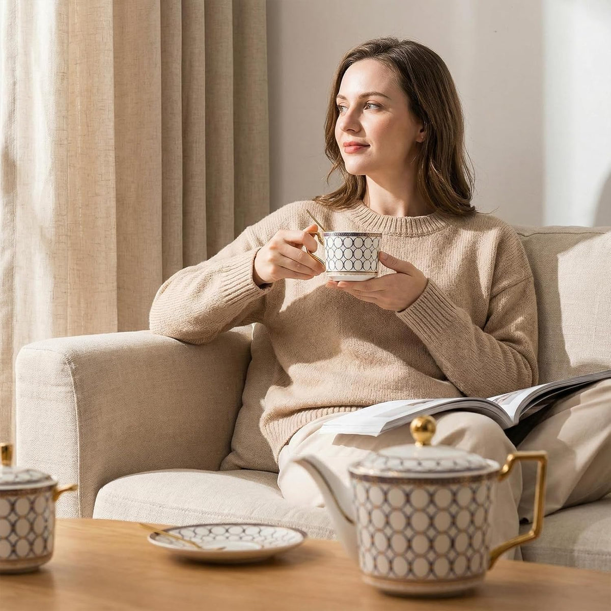 4Pcs White Gold Bone China 7oz Cup Saucer, British Coffee Tea set | Elegant Coffee &amp; Tea Set with Exquisite Gifts Box, Ideal for Women and Adults Afternoon Tea Party