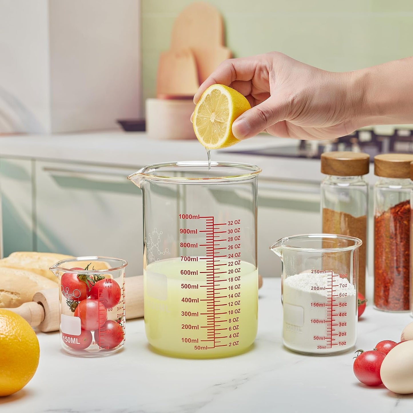 High Borosilicate Glass Measuring Cup Set-V-Shaped Spout,Includes 60ml(2OZ), 120ml(4OZ), 250ml(8OZ), 500ml(16OZ), and 1000ml (32OZ) for Kitchen or Restaurant, Easy to Read