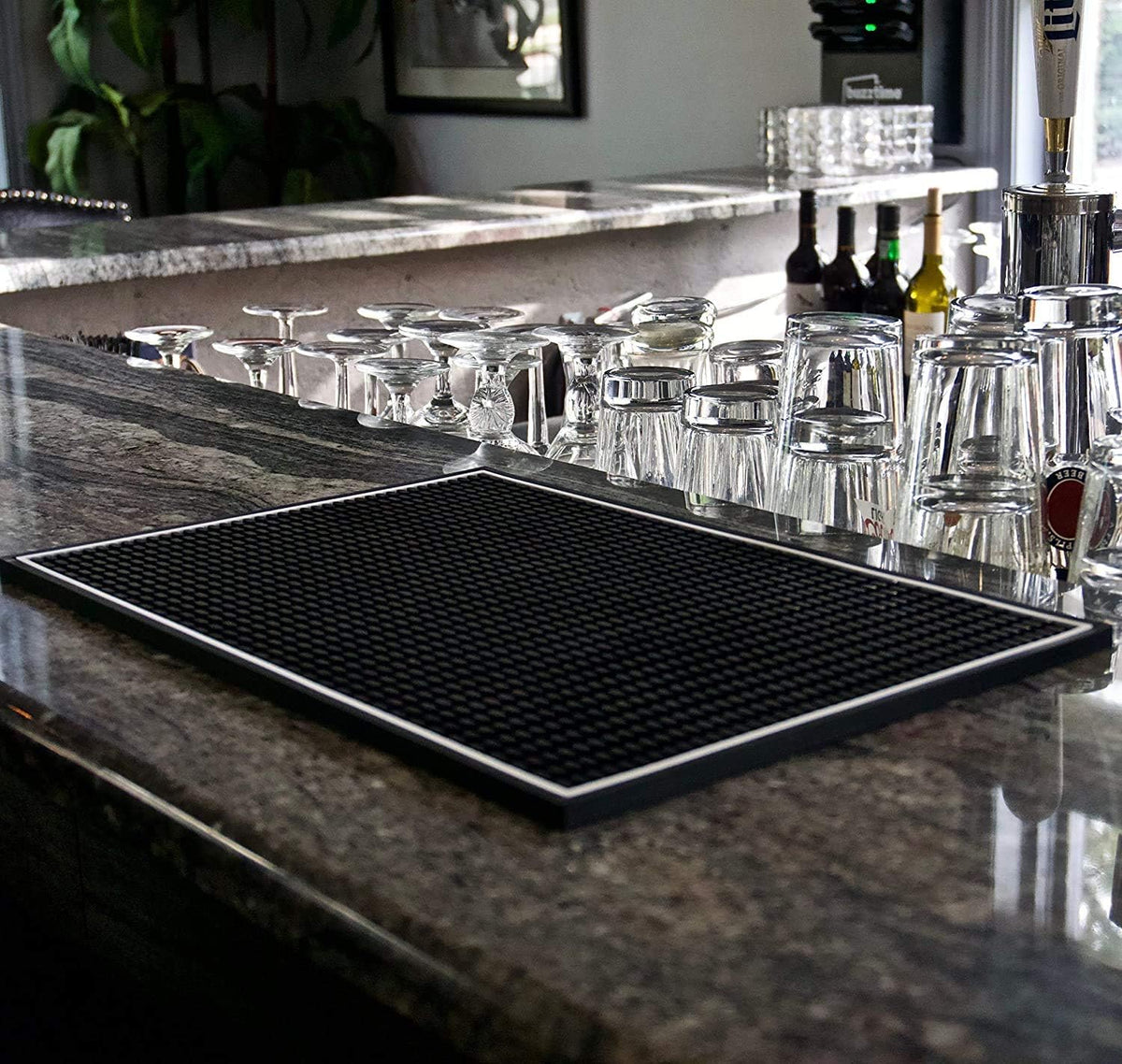 Highball &amp; Chaser Premium Bar Mat 18in x 12in 1cm Thick Durable and Stylish Service Bar Mat for Spills, Coffee, Bars, Restaurants and Counter Top Dish Drying Mat, Glass Drying Mat (2 Pack Black)