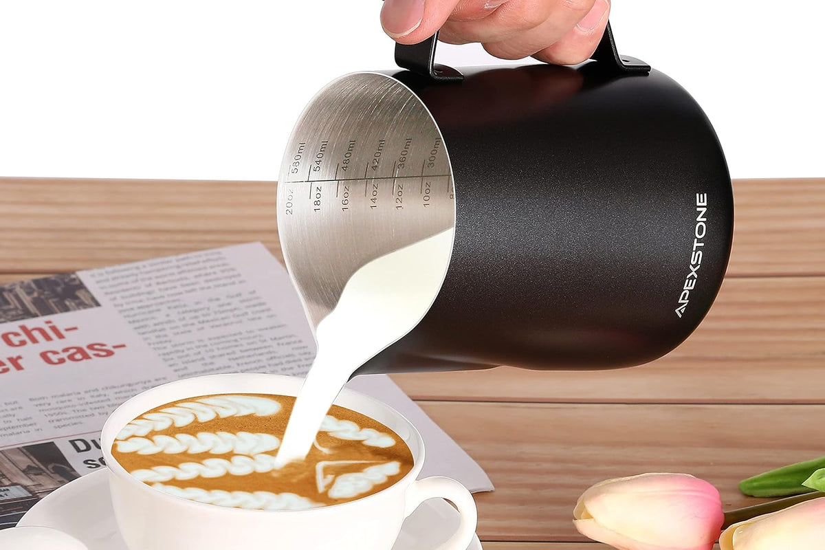 20 oz Black Espresso Steaming Pitcher, Espresso Milk Frothing Pitcher 20 oz Black, Coffee Milk Frothing Cup, Coffee Steaming Pitcher 20 oz/600 ml