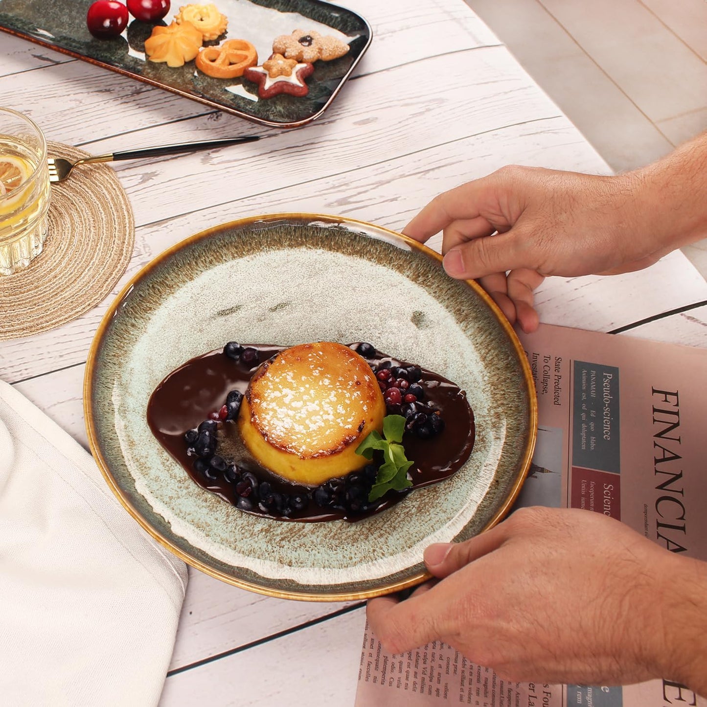 Ceramic Dinner Plates Dish Set,Set of 4,for Lunch snacks -Microwave Oven &amp; Dishwasher Safe,Scratch Resistant,Dinnerware Kitchen Porcelain Serving Dishes 10 Inch Round