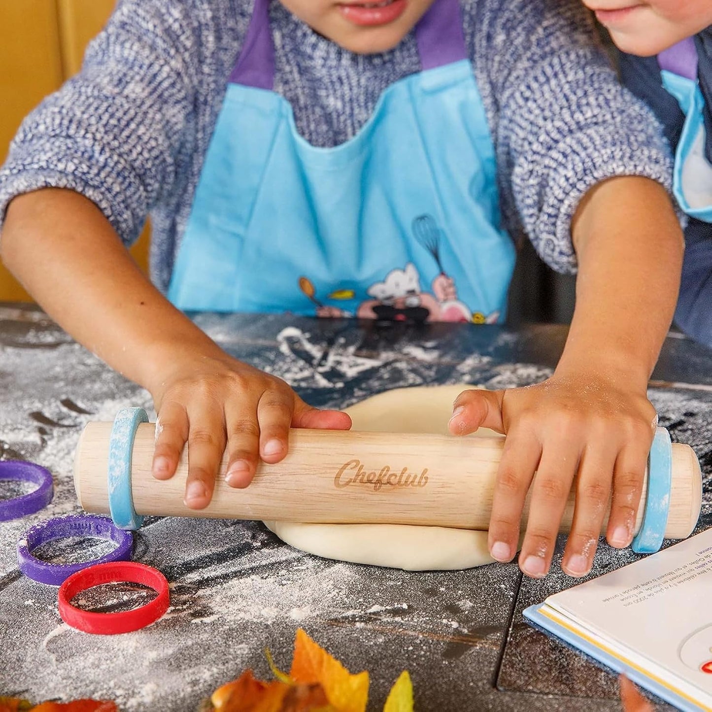 Chefclub Kids Adjustable Wooden Rolling Pin - 3 Removable Silicone Rings - Perfect for Baking &amp; Pastry, Pizza, Pie, Cookie Dough - Precision Baking Tool for Kids | 3 Removable Silicone Rings for 3 Different Dough Thicknesses – 7 mm, 5 mm and 3 mm – Re