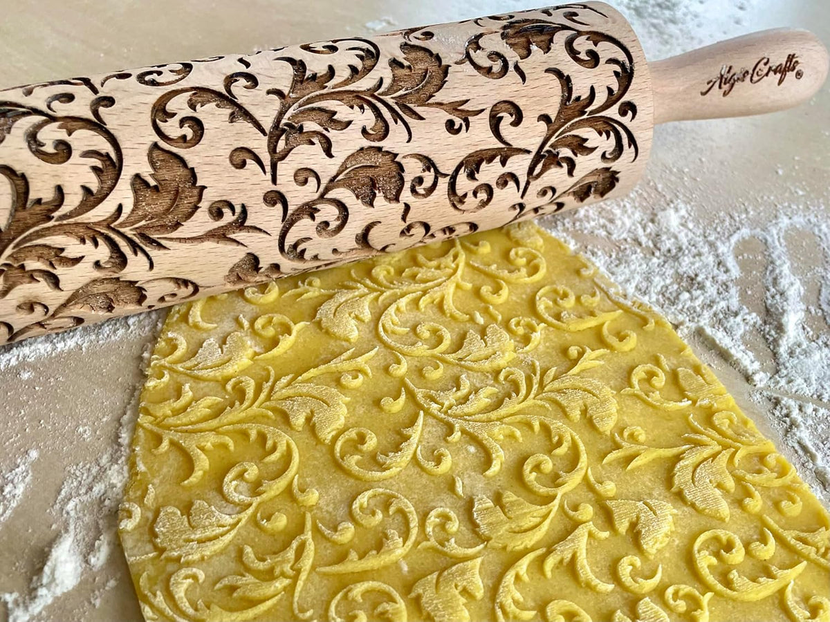 ROYAL Rolling pin Wooden engraved rolling pin with classic flowers Embossed cookies Pottery Birthday gift for mother friend bridal shower