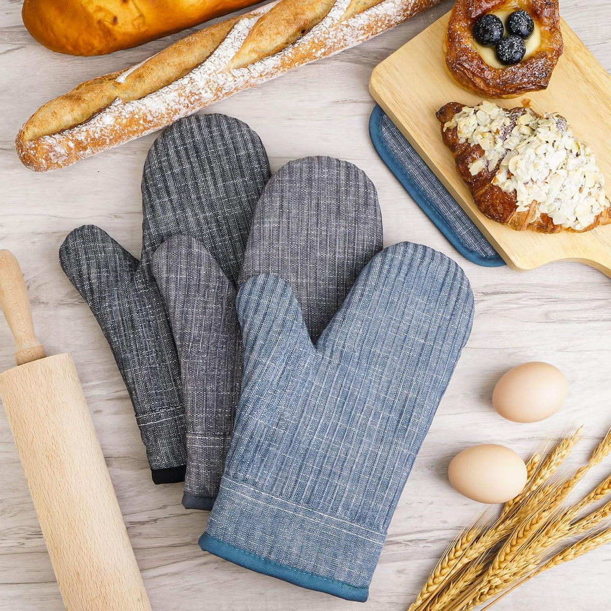 Oven Mitts and Pot Holders, Silicone Oven Gloves, 500 F Heat Resistant Oven Mitts Sets, Non-Slip Silicone Textured Grip, Darkgray