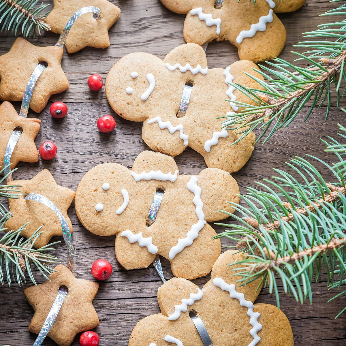 3PCS Gingerbread Man Cookie Cutters, 5.12" 4.34" 3.42" Large Christmas Cookie Molds -Stainless Steel Holiday Biscut Cutter Shapes for Baking Gift